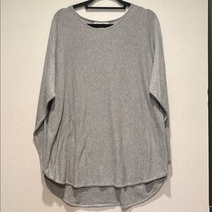 Michael Kors - Women's Pullover Sweater, Size XL. Gray.